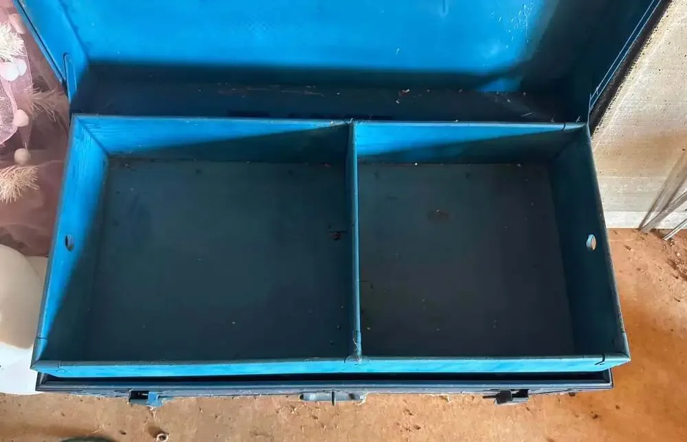Vintage 1949 Doehler Metal Products Blue Industrial Storage Chest with Tray